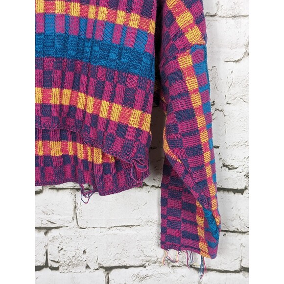 URBAN OUTFITTERS Teagan Distressed Cropped Sweater Festival Beach Size XS - Picture 5 of 8